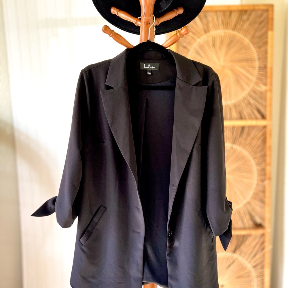 Black Women's Jacket by Lulu's